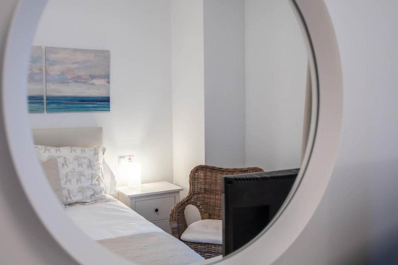 Duplex Flamingo Cadiz Apartment Bagian luar foto